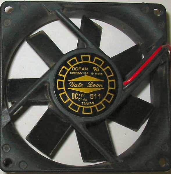 ventilation:D805M-12A Yate Loon 80mm fan