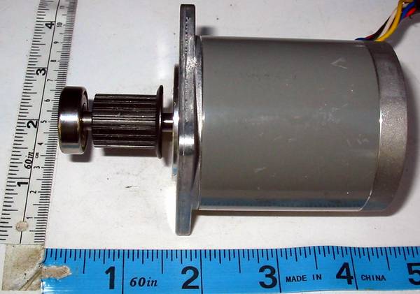 motor:103-743-0342_CA81003-1008 Sanyo Denki Step Syn Nema 23 Stepping with bearing and cog