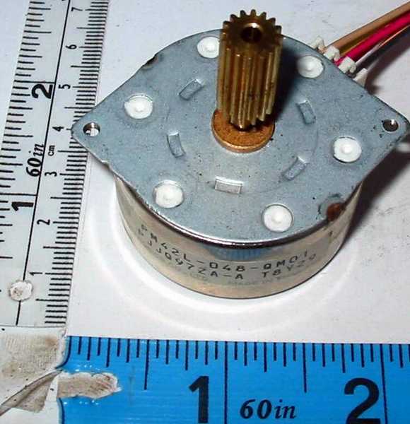 motor:PM42L-048-QM01_PJJQ92ZA-A NBM - MAT - Minebea Stepper motor